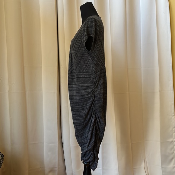 Liz Lange Maternity Dress SIZE XL - Picture 8 of 11